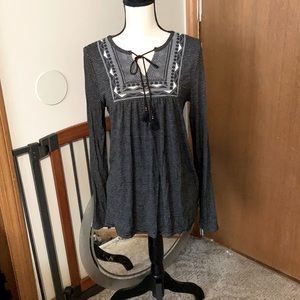 Knox Rose Long sleeve top